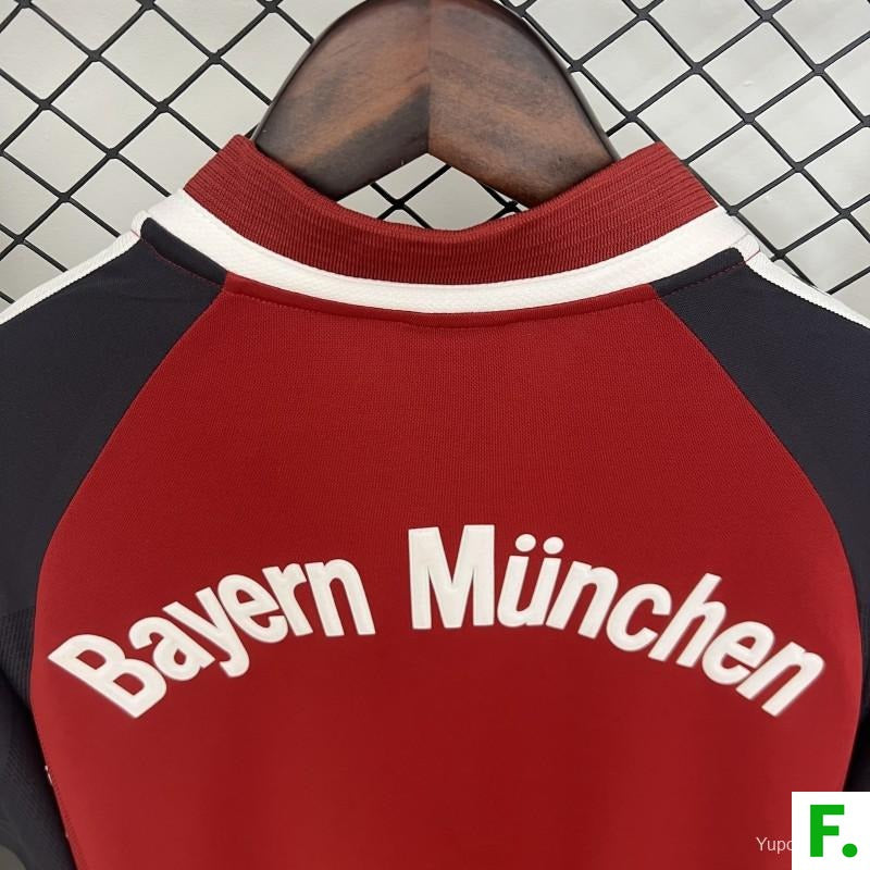01/02 Bayern Munich Home Retro Jersey - Authentic Vintage Football Shirt