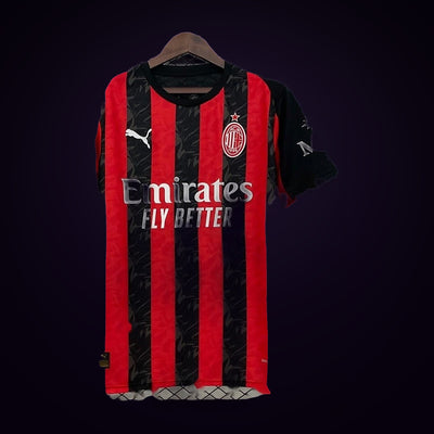 AC Milan 2025/26 Home football jersey - front view