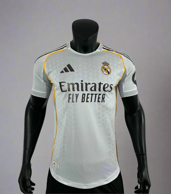 Player Version 25/26 Real Madrid Home Jersey