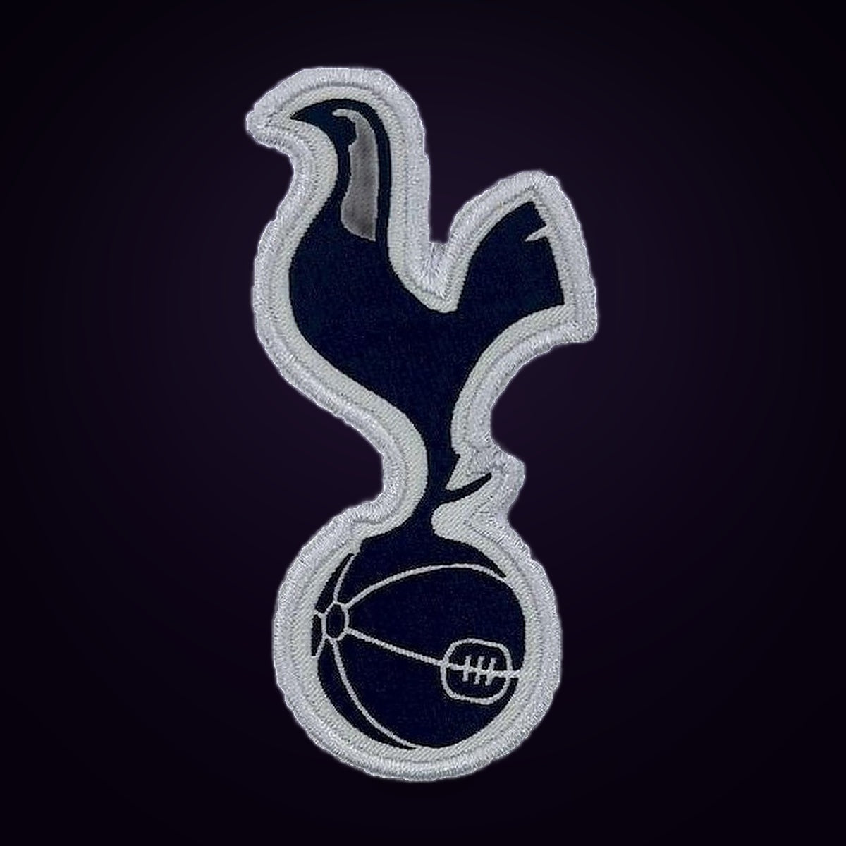 Tottenham 2025/26 Home football jersey - crest detail