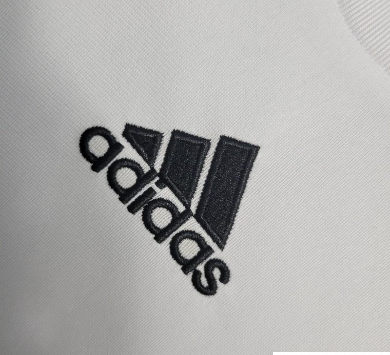 Retro 09/10 Real Madrid Home Jersey