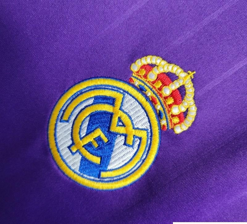 Retro 06/07 Real Madrid Third Purple Jersey