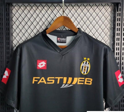 Retro 01-02 Juventus Away Black Jersey